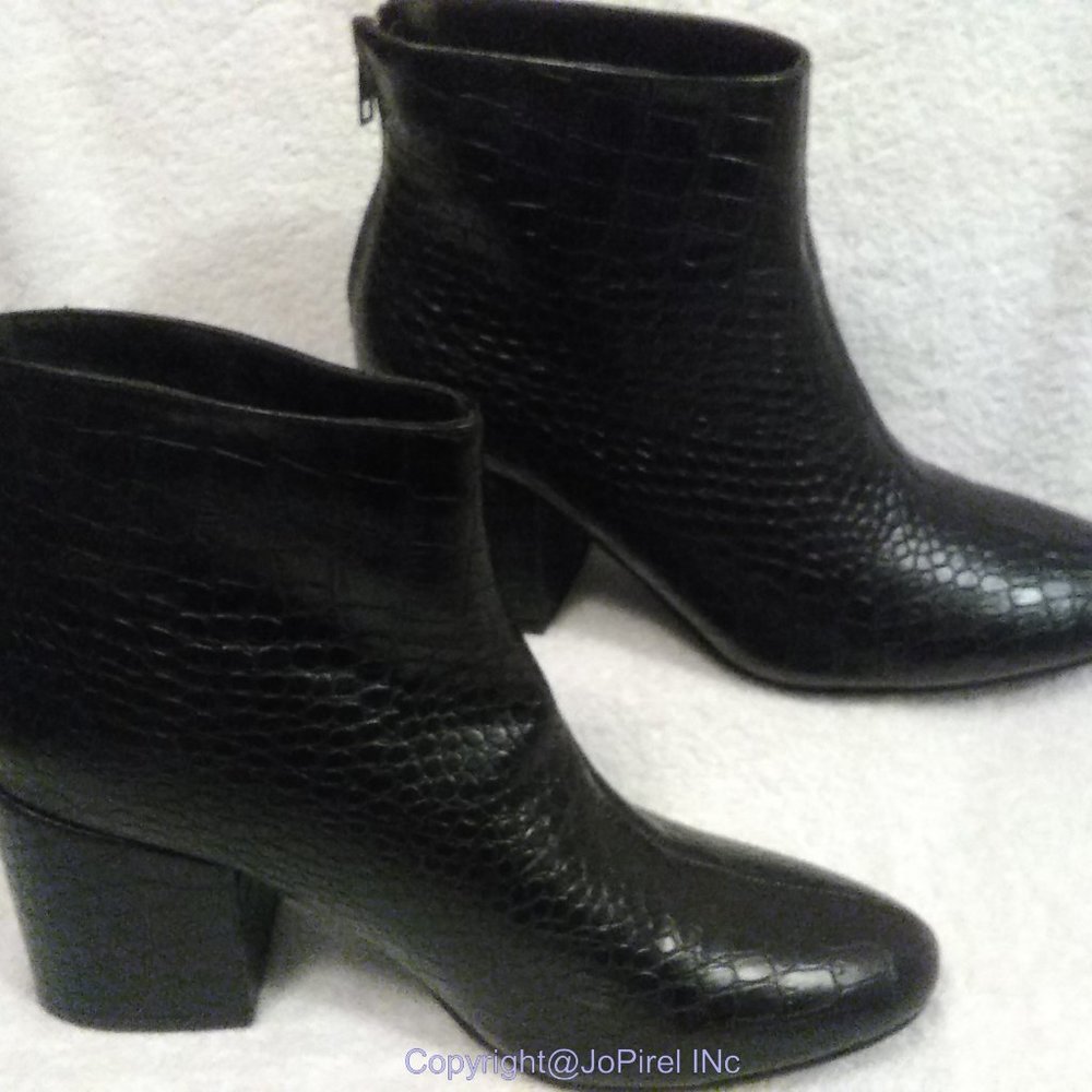 Pretty Little Things Black Ankle Boot